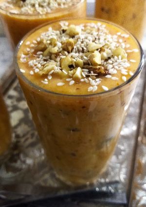 عکسی از دستور شیر خرمالو🥤