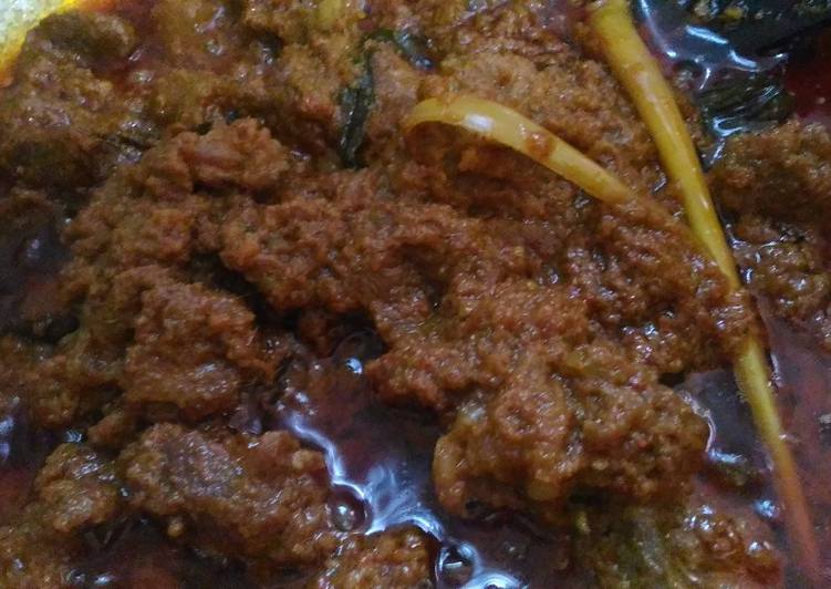 Resep Rendang daging sapi pedas oleh Bunda Ramdhani - Cookpad