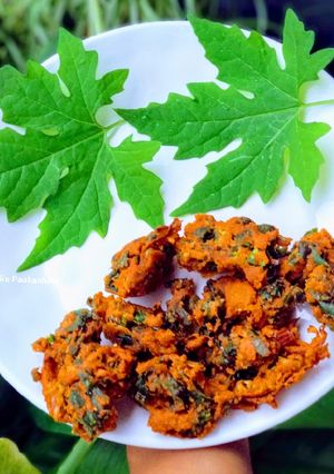 A picture of Bitter Gourd leaves Pakoda.