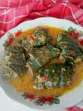 Buntil daun singkong