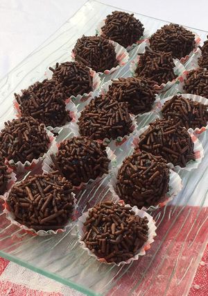 Una foto de BRIGADEIROS 🇧🇷