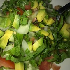 A picture of Avocado 🥑 Salad 🥗.