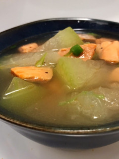 超速·营养美味 ——- 红鮭(野生三文鱼)冬瓜汤 的食譜成品照片