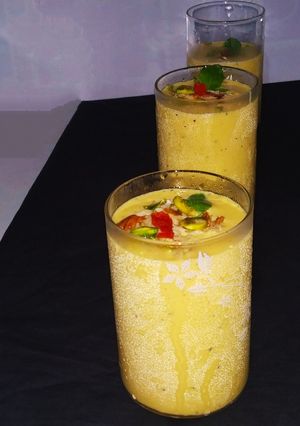 A picture of Mango Lassi.