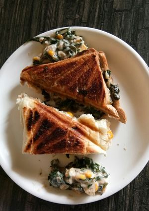 A picture of Spinach Corn Sandwich.