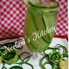Cucumber lemonade A picture of Cucumber lemonade.