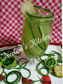 A picture of Cucumber lemonade.
