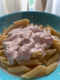 Una foto de Macarrones con carbonara de jamón para bebés