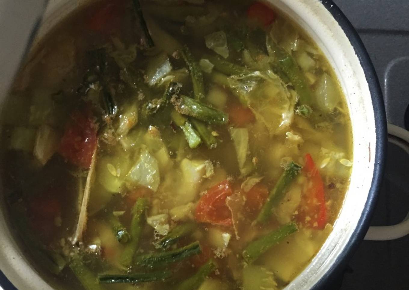 Acar ikan keli dalam sayur