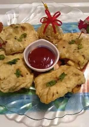 A picture of Papad samosa.