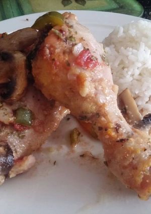 A picture of Oven roasted chicken cacciatore.