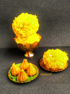 A picture of Mawa modak.