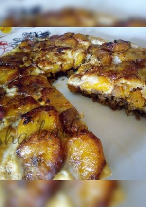 A picture of Meat-plantain fritata.