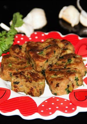 A picture of Plantain Cutlets/Raw Banana Cutlets/ Kachche Kele Ke Kebab.