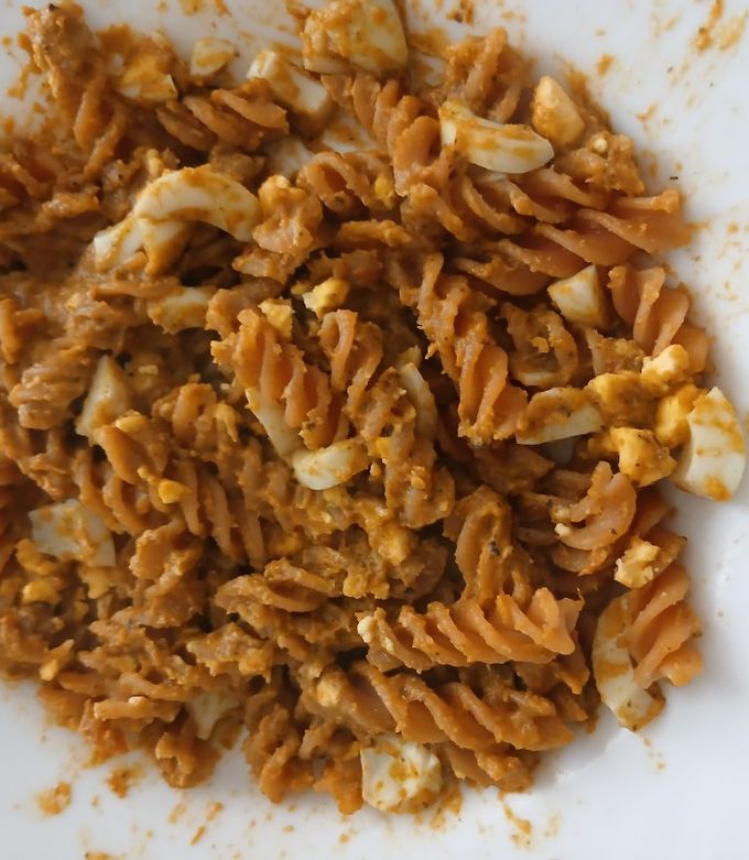 Foto principal de Salsa de verduras con pasta de lentejas rojas