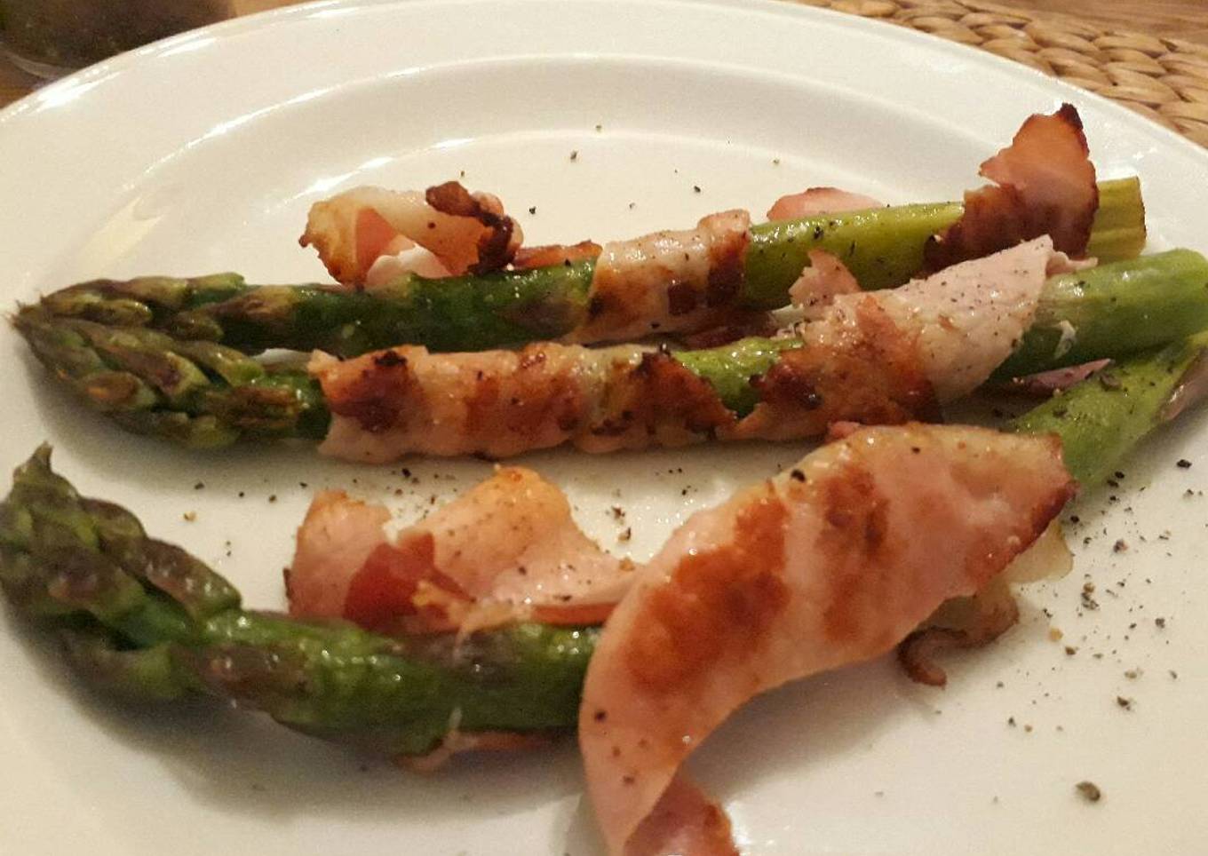 Asparagus Gulung Bacon