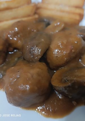 Una foto de Albóndigas en salsa