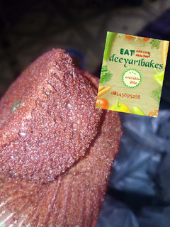A picture of Red velvet cake.