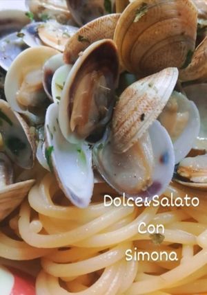 Foto di Spaghetti con Vongole