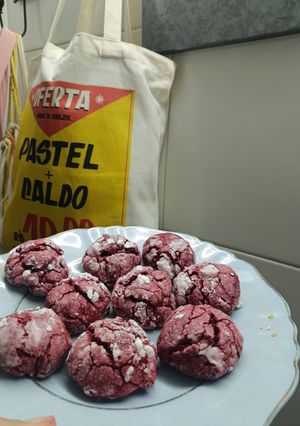 Una foto de Cookies Red Velvet 🍪❤️💓💞💕