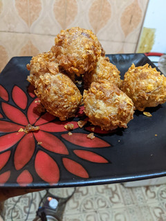 A picture of Crispy flakes Yam balls.