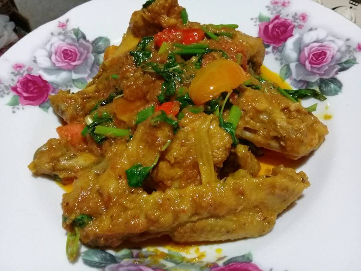 Yuk intip, Resep bikin Ayam Kampung Bumbu Rujak untuk Idul Adha yang enak