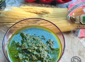 Gambar Basil & Parsley with Almond Pesto