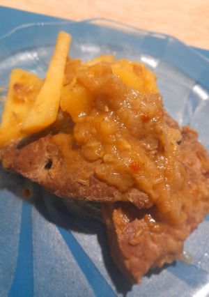 Una foto de Hígado encebollado