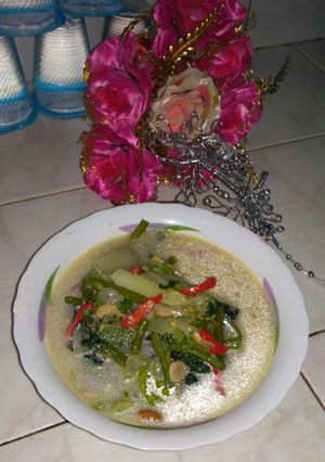 Foto resep Sayur manis kangkung campur sari ala Mak mertua cie...
