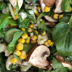 Mixed Salad with Basil Olive Oil A picture of Mixed Salad with Basil Olive Oil.