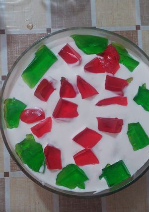 A picture of Fruit Custard.
