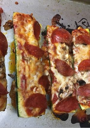 A picture of Zucchini Pizza Boats.