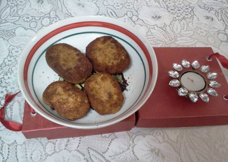 How to Prepare Homemade Plantain Croquettes