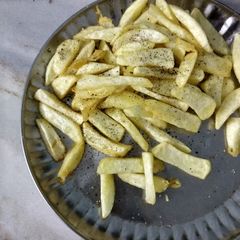 A picture of French fries.