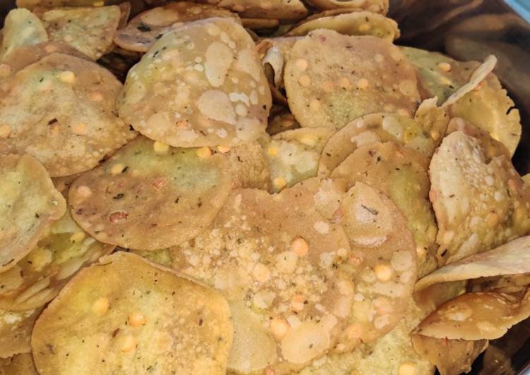 Andhra snack chakaloo