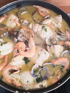 Una foto de Rodaballo al vino blanco