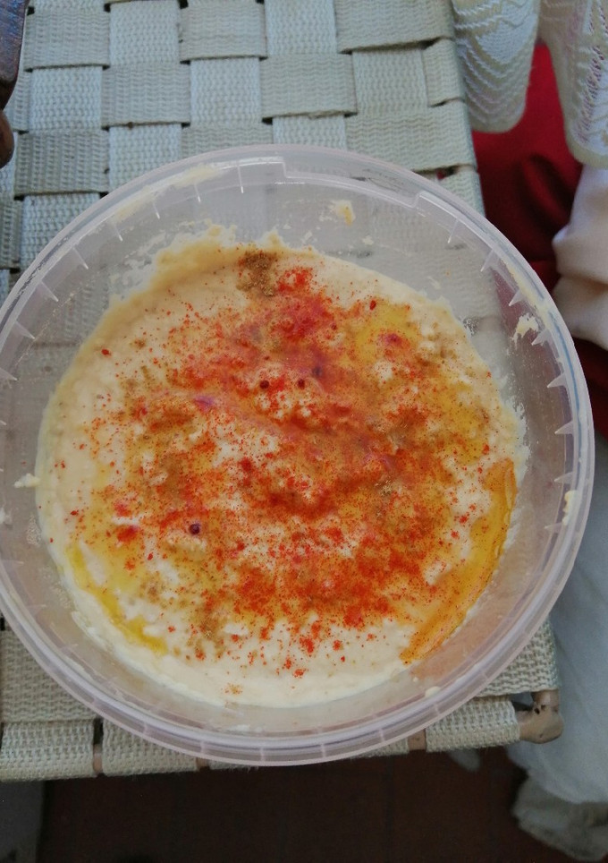 Una foto de Hummus casero