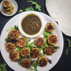 A picture of Hara bhara kebabs.