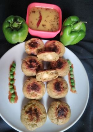 A picture of Mixed veg stuffed cheese baati.