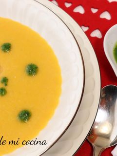 Una foto de Crema de calabaza de bacalao ahumado