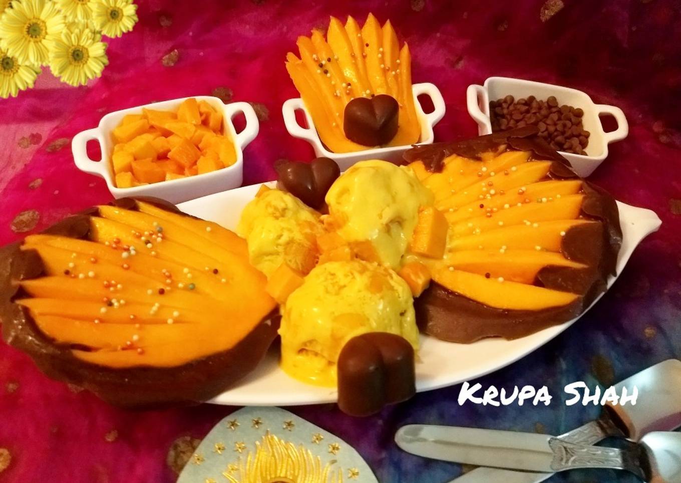 Natural mango icecream with chocolatey mango