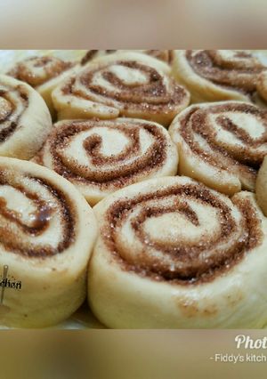 A picture of Cinnamon rolls.
