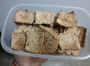 Una foto de Galletitas con semillas - crackers integrales