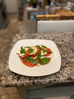 A picture of Caprese salad.
