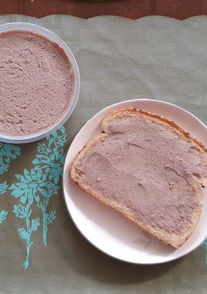 A picture of Pork Pâté with Fine Herbs (Leberwurst).