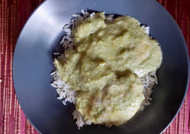 Tejszínes brokkolis csirke