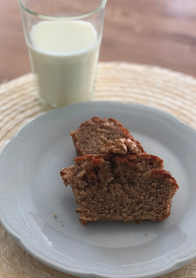 Una foto de ¡¡¡ Budín de banana Riquísimo chicloso e húmedo por dentro 🍌