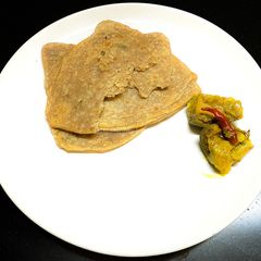 A picture of Rice Paratha.