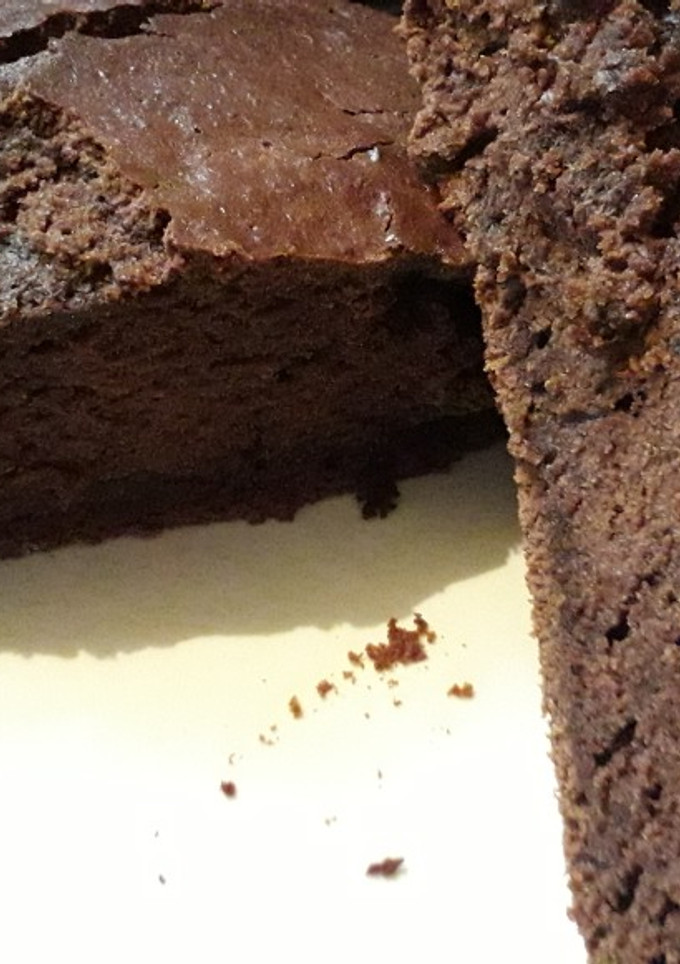 Una foto de Torta húmeda de chocolate