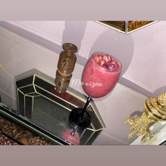 A picture of Red grapes daiquiri.